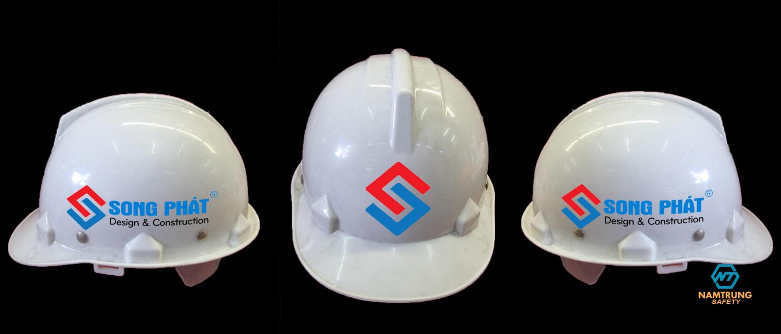 In tên, logo lên mũ theo yêu cầu